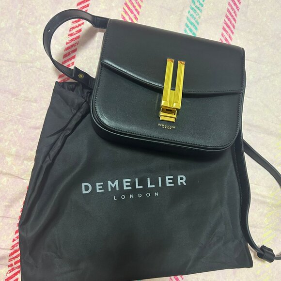 DeMellier The Vancouver - Picture 2 of 7